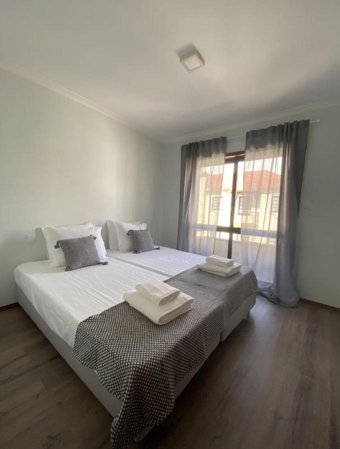 Amare Guest House Ovar Buitenkant foto